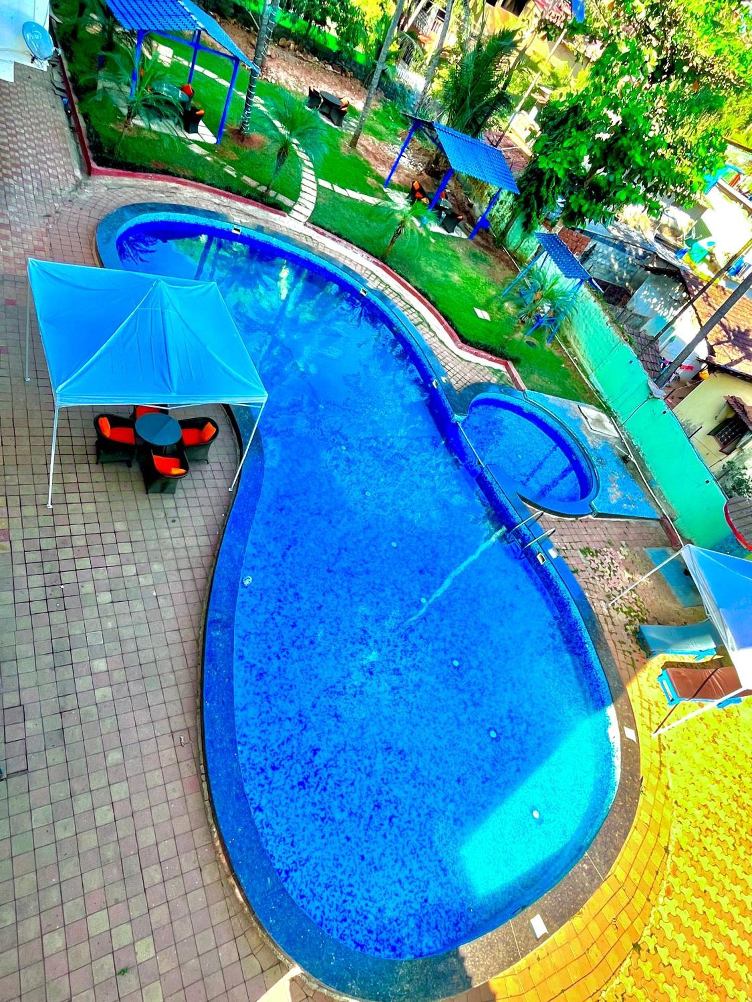 Summer Beach Resort, Goa - #Near Baga Beach #Swimming Pool #Garden #Bar #Lift #Premium Rooms #Property Of The Year #70565-84665 Calangute Dış mekan fotoğraf