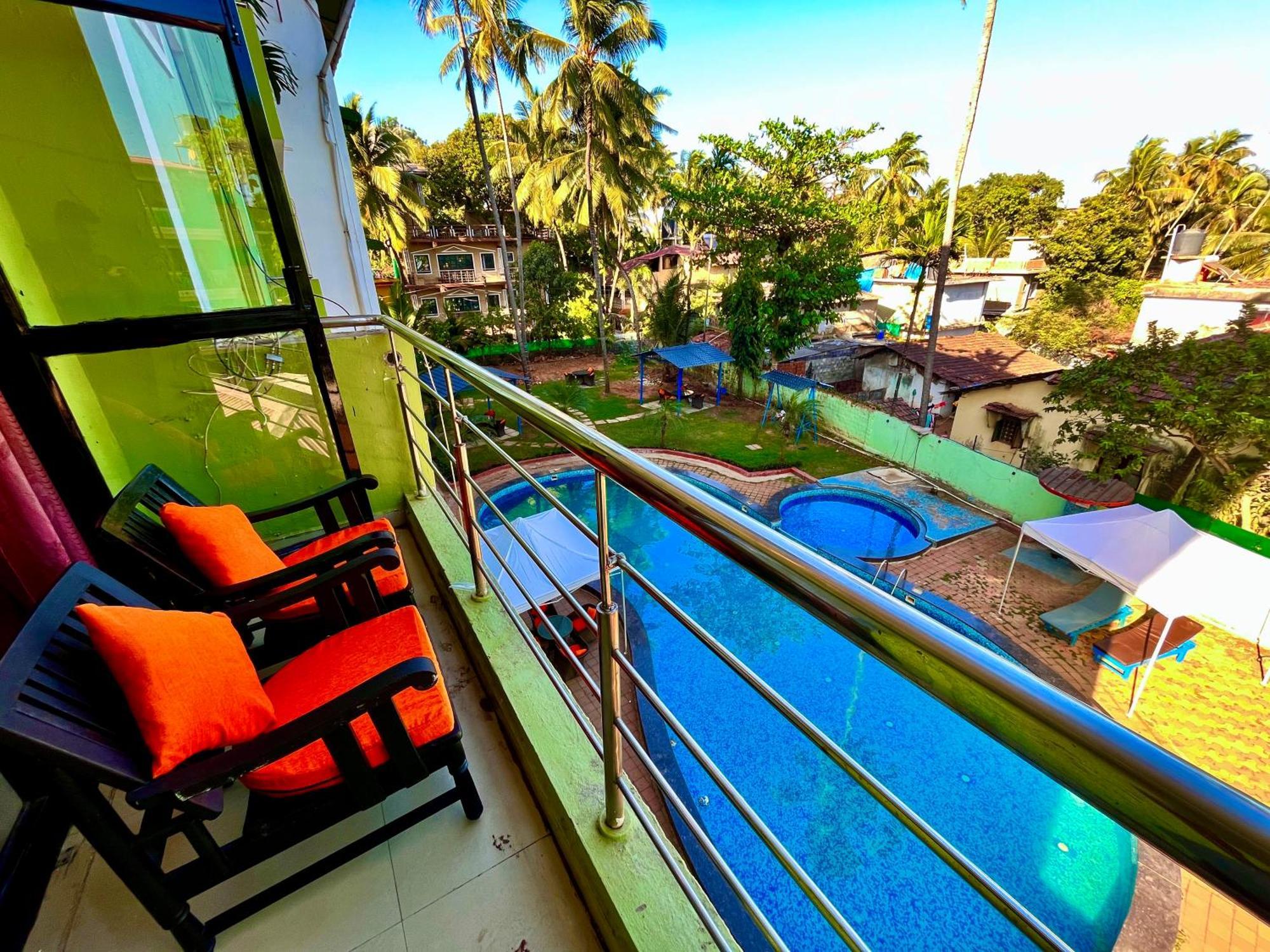 Summer Beach Resort, Goa - #Near Baga Beach #Swimming Pool #Garden #Bar #Lift #Premium Rooms #Property Of The Year #70565-84665 Calangute Dış mekan fotoğraf